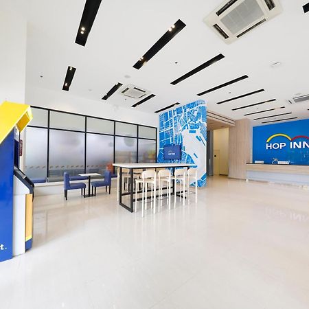 Hop Inn Hotel Aseana City Manila Paranaque City Екстериор снимка