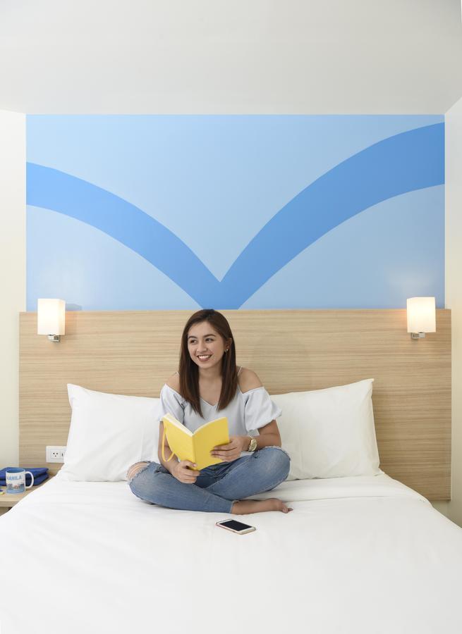 Hop Inn Hotel Aseana City Manila Paranaque City Екстериор снимка