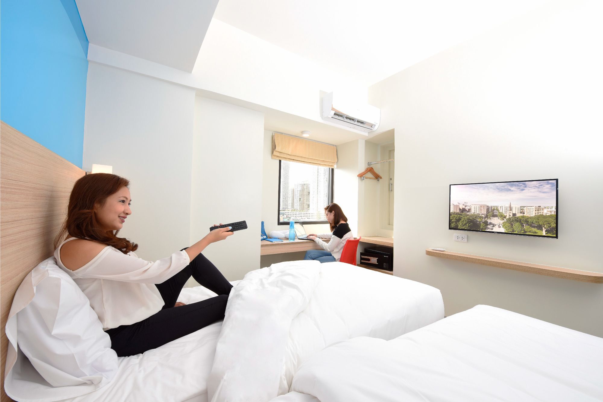 Hop Inn Hotel Aseana City Manila Paranaque City Екстериор снимка